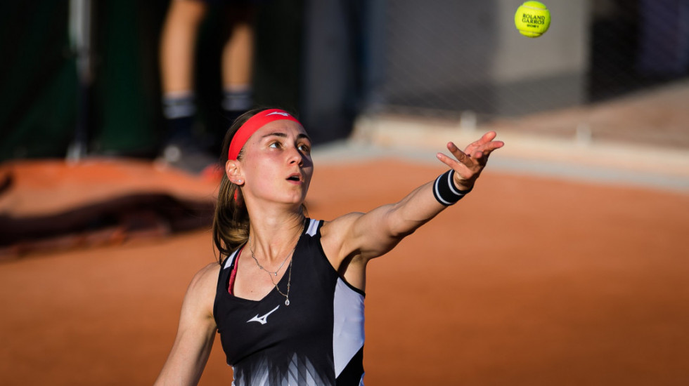 Krunić i Danilina u četvrtfinalu WTA turnira u Kvinsu u dubl konkurenciji