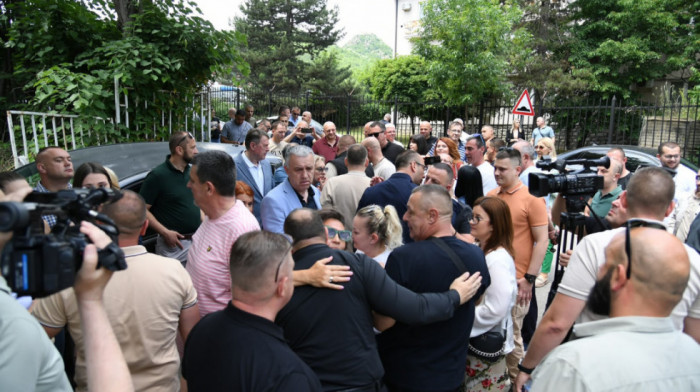 Izbori na Kosovu i Metohiji u senci institucionalnog terora: Da li Kurti vlada na talasu represije nad Srbima?
