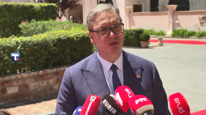 Vučić iz Tivta: Makron nahvalio našu zemlju, svi primećuju ekonomski napredak
