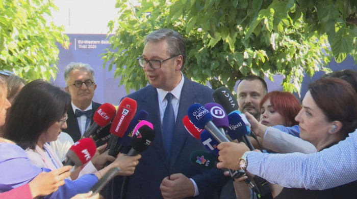 Vučić: Pre Vidovdana gledaćemo da otvorimo auto-put do Kraljeva