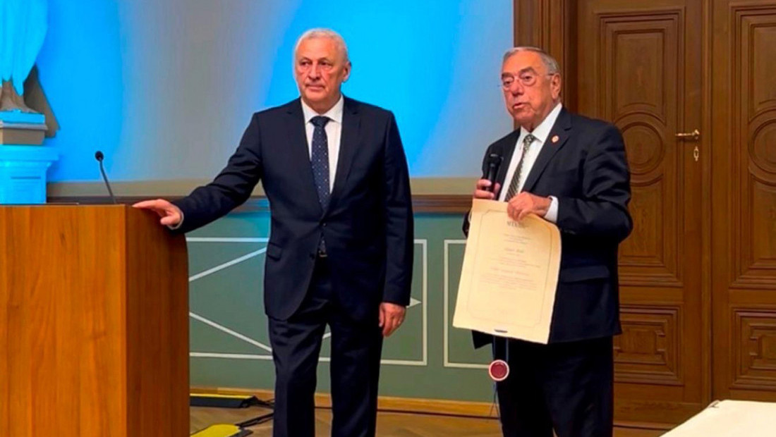 Ministar Balint u Mađarskoj akademiji nauka: Fokus na savremene terapijske metode u medicini