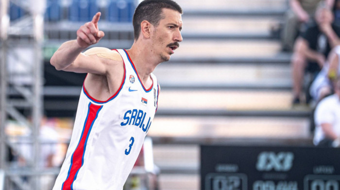 Basketaši Srbije pobedili Francusku i osvojili bronzanu medalju na SP u Varšavi