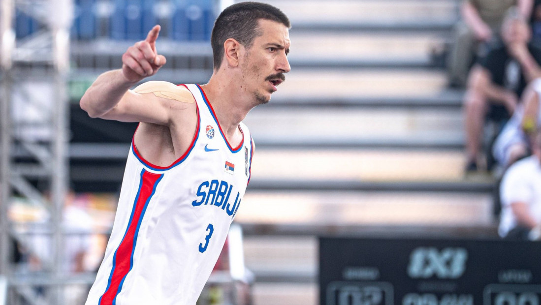 Basketaši Srbije pobedili Francusku i osvojili bronzanu medalju na SP u Varšavi
