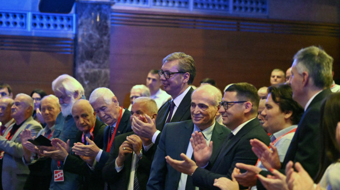 Krkobabić: Navijam za državu socijalne pravde, Vučić strpljivo vodi Srbiju u sigurnost