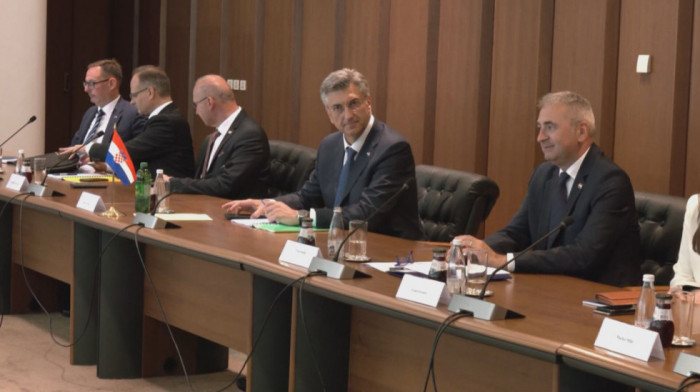 "Vreme je da HDZ položi račun": Blok penzionera zajedno traži ostavku Vlade zbog ekocida u Lici