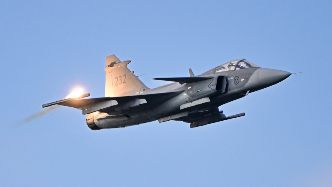 Švedski borbeni avioni Gripeni presreli ruske avione iznad Baltika