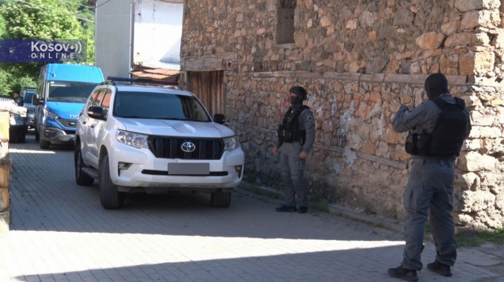 Akcija policije na KiM: Uhapšeno pet osoba u okviru istrage o navodnim ratnim zločinima