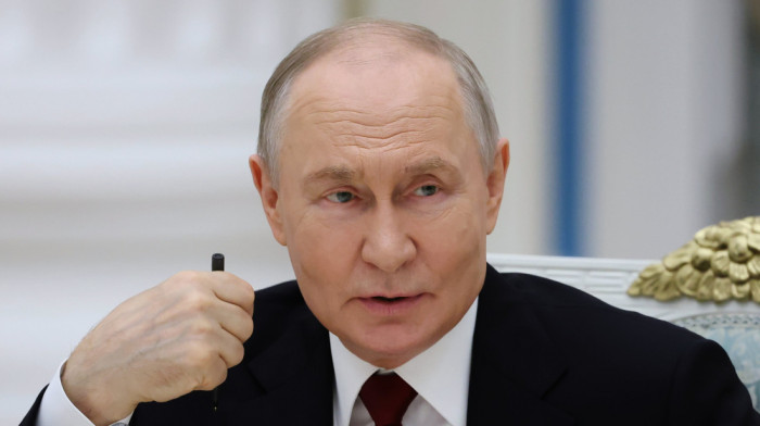 Putin podržao dalje smanjenje referentne kamatne stope u Rusiji