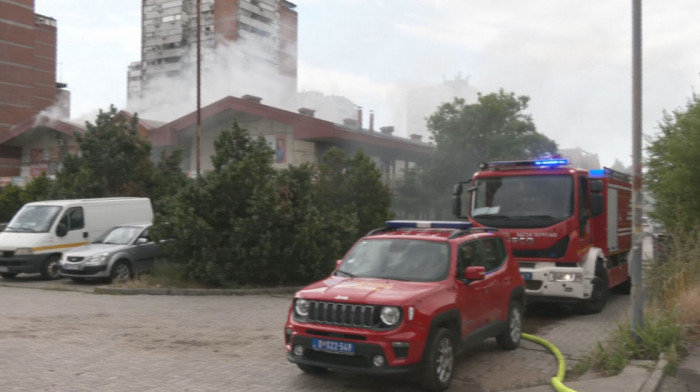 Tužilac Trećeg osnovnog javnog tužilaštva obavio uviđaj požara i poplave u tržnom centru Enjub