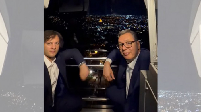 Vučić u Tbilisiju razgovarao sa Kobahidzeom i provozao se Tbiliskom žičarom (VIDEO)