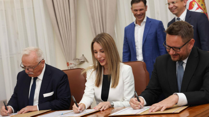 Potpisan važan ugovor za budućnost NIS-a: Šta donosi dogovor Srbije i MOL grupe?