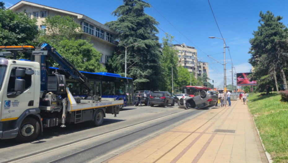 U sedam dana 10 poginulih na putevima: Stručnjaci za Euronews Srbija o bezbednosti saobraćaja