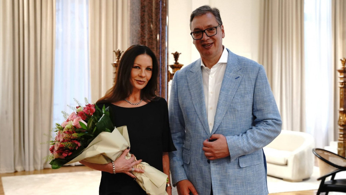 Predsednik Vučić ugostio holivudsku glumicu Ketrin Zitu-Džouns