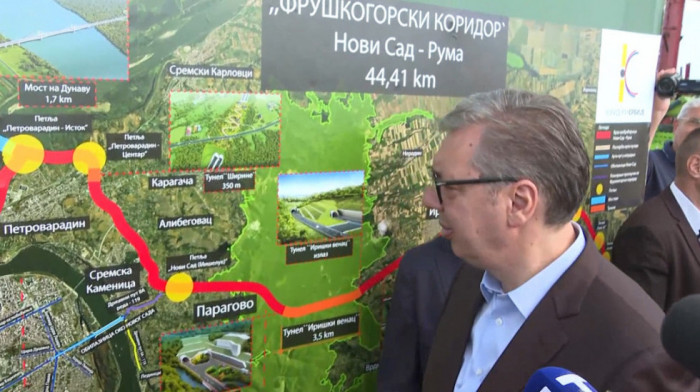 Spaja se glavna konstrukcija na mostu preko Dunava kod Novog Sada, prisustvuje Vučić