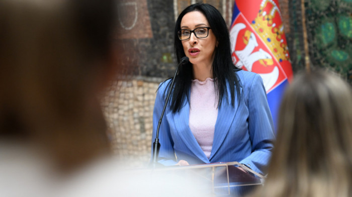 Žarić Kovačević: Do sada iz alimentacionog fonda isplaćeno 54 miliona dinara za 889 dece