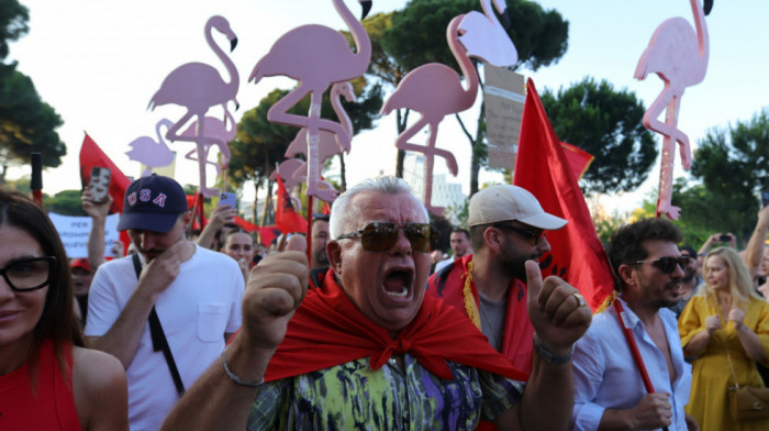Protesti u Albaniji eskaliraju: Demonstranti traže smenu Rame, zemlja bi mogla da ima problem sa evrointegracijama