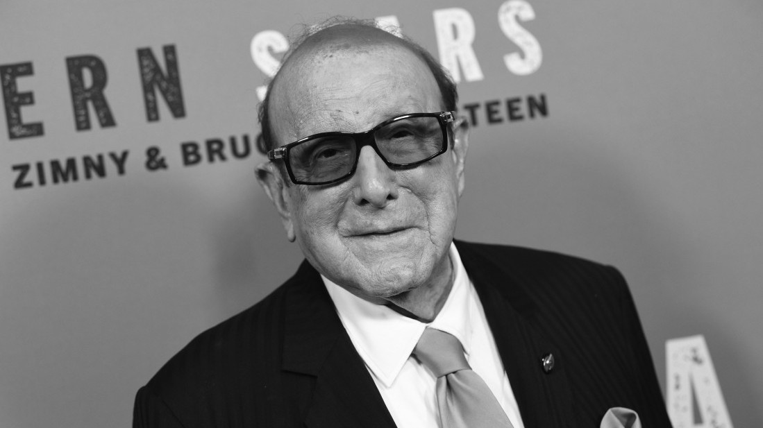 "Čovek sa zlatnim ušima": Preminuo Klajv Dejvis, mogul koji je otkrio Vitni Hjuston i Brusa Springstina