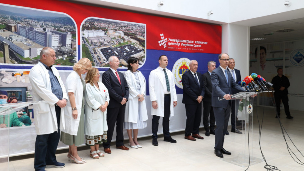 Premijer Macut tokom posete Banjaluci obišao Kliniku za endokrinologiju UKC Republike Srpske