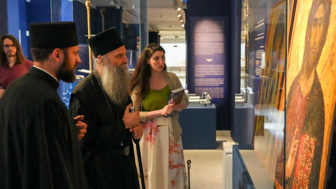 Patrijarh Porfirije posetio izložbu Sveti Sava u Galeriji SANU