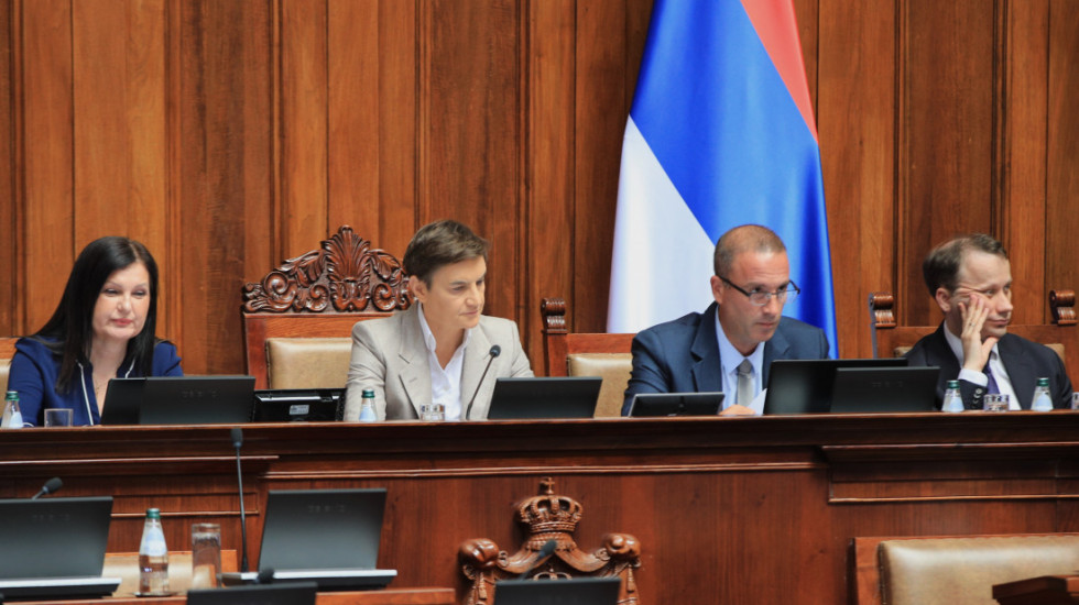 Brnabić: Skupštini će biti podnet zahtev za tumačenje Zakona o elektronskim medijima