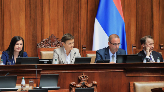 Brnabić: Skupštini će biti podnet zahtev za tumačenje Zakona o elektronskim medijima
