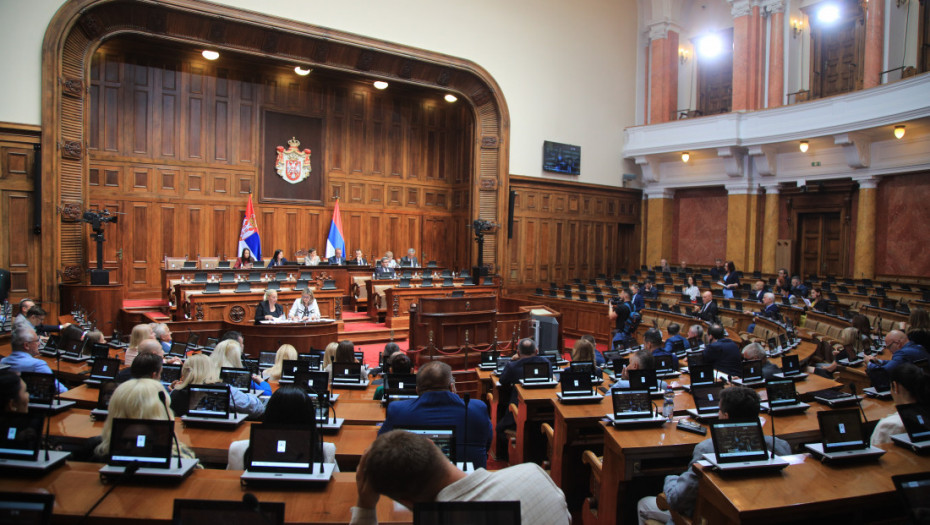 Skupština Srbije usvojila izmene Zakona o sudijama i o VST