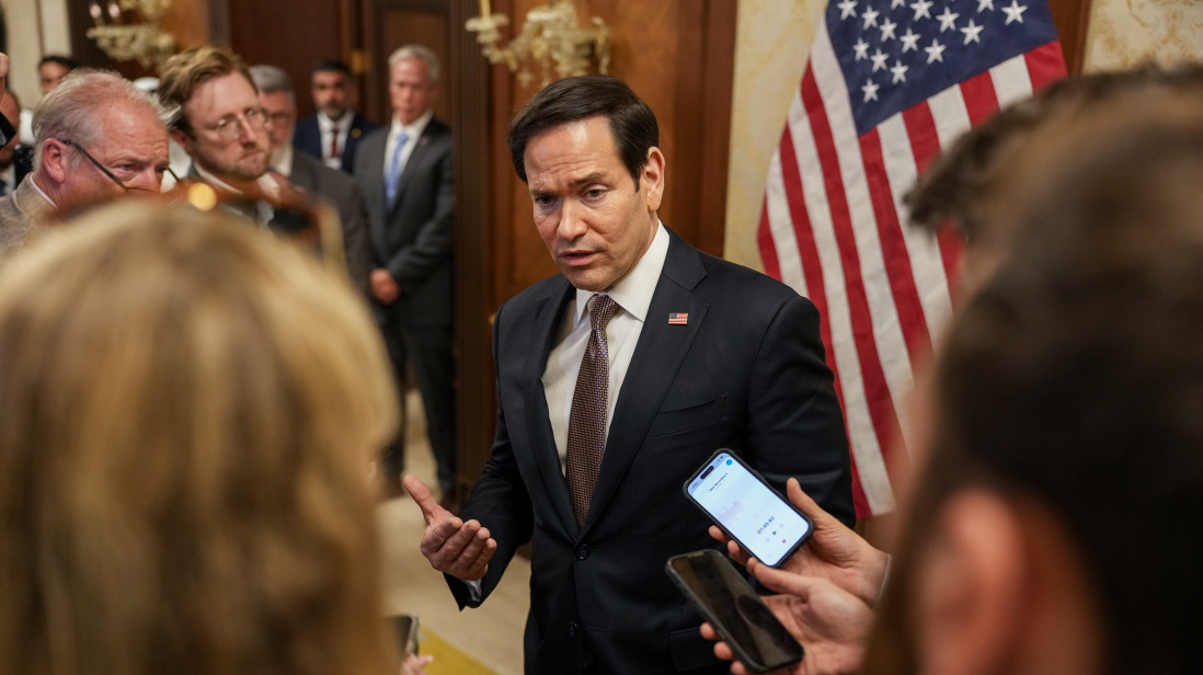 Rubio: Prioritet je spasavanje ljudi zarobljenih u ruševinama u Venecueli