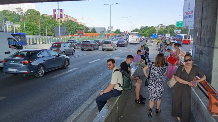 Počela školska godina, odmori završeni - intenzitet saobraćaja u gradovima povećan