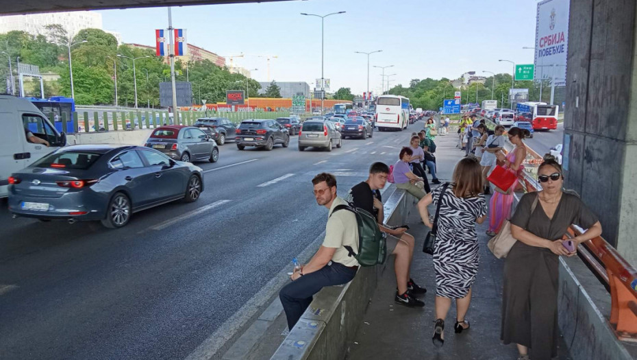 Počela školska godina, odmori završeni - intenzitet saobraćaja u gradovima povećan