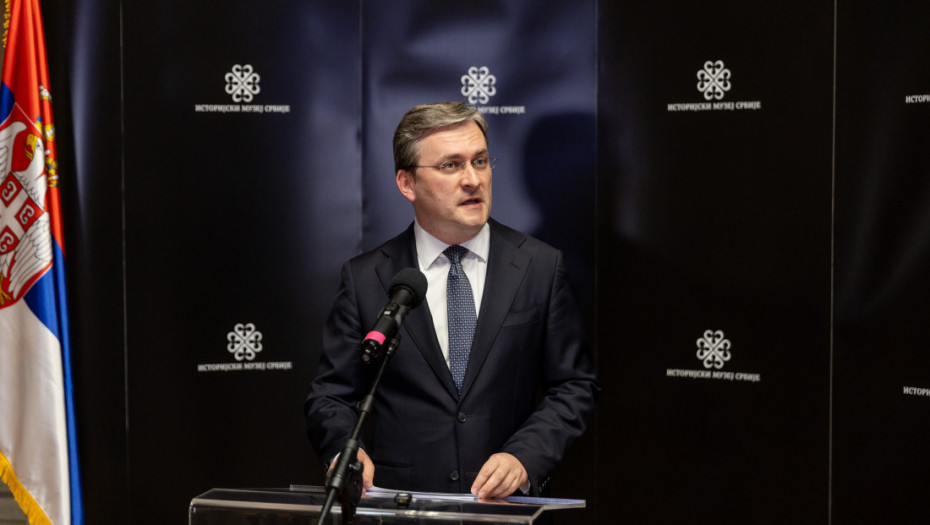 Ministar Selaković otvorio izložbu "Vidovdan - državni praznik"