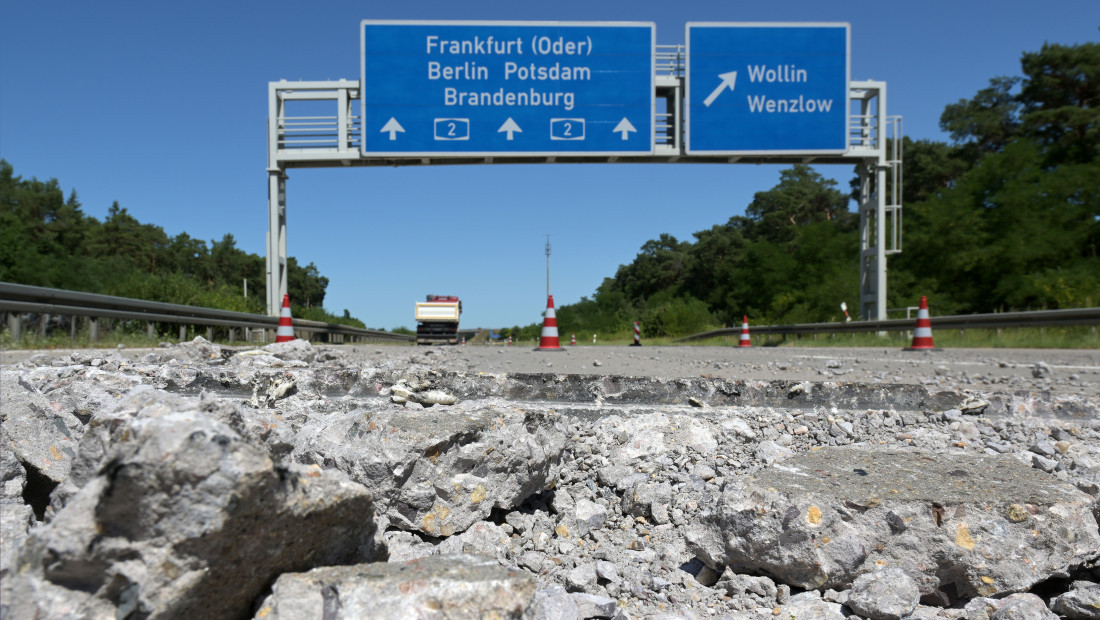 Toplotni talas u Nemačkoj izazvao otkazivanja vozova, auto-putevi pucaju od vrućine