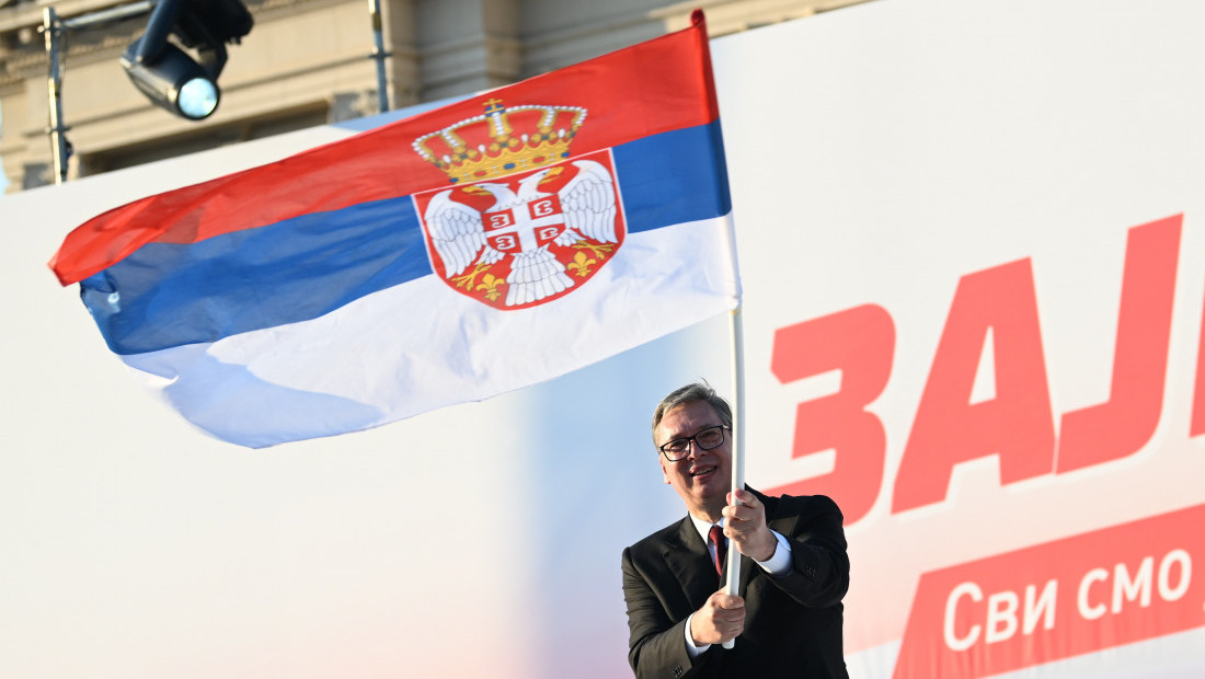 Vučić se oglasio nakon velikog skupa: Četrnaest godina verno služim svojoj zemlji (VIDEO)