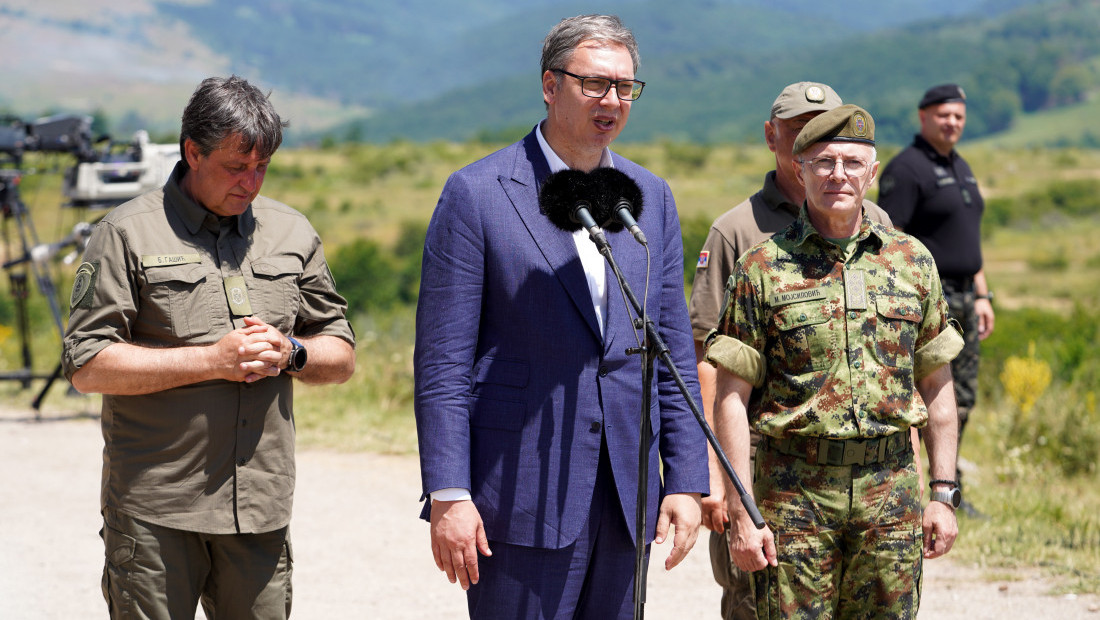 Vučić: Kupovina sistema sa različitih strana komparativna prednost