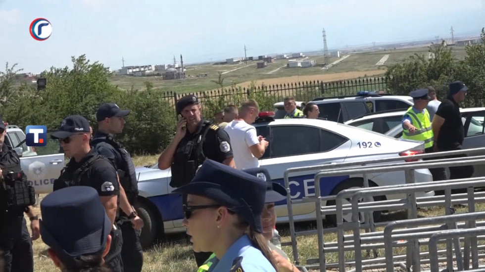 Novi pritisak na Srbe na Kosovu: Muškarac iz Zubinog Potoka priveden na Brnjaku, određen mu pritvor