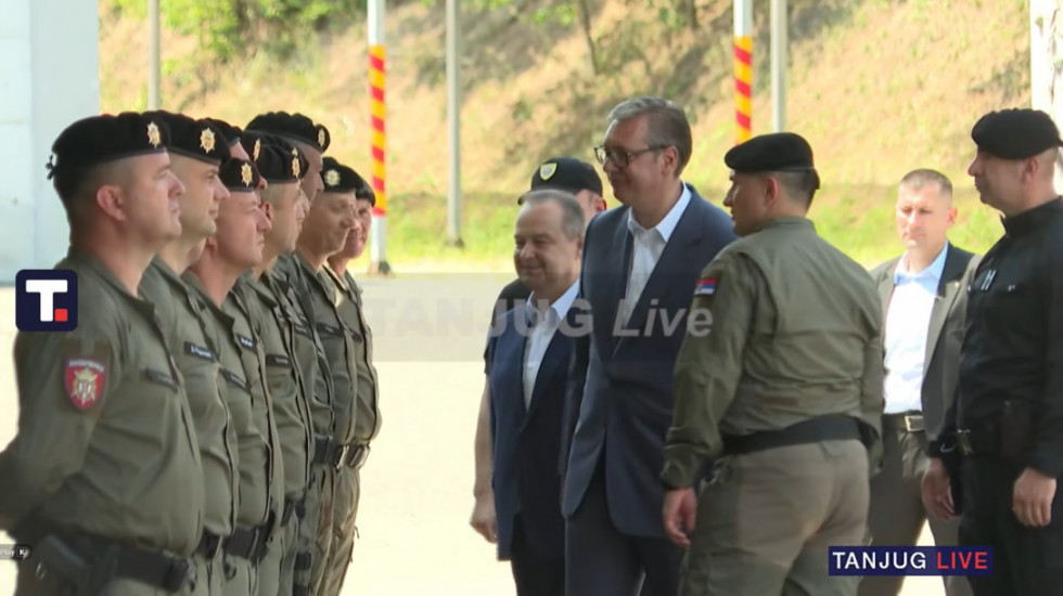 Pokazna vežba Žandarmerije u Lipovici, prisustvuje predsednik Vučić