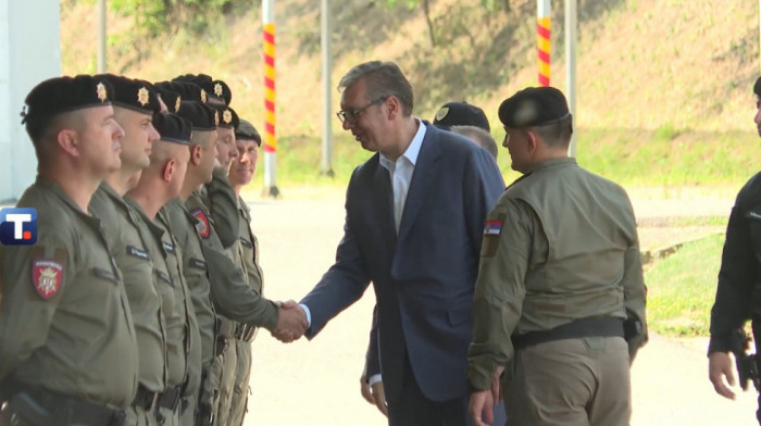 Pokazna vežba Žandarmerije u Lipovici, prisustvuje predsednik Vučić