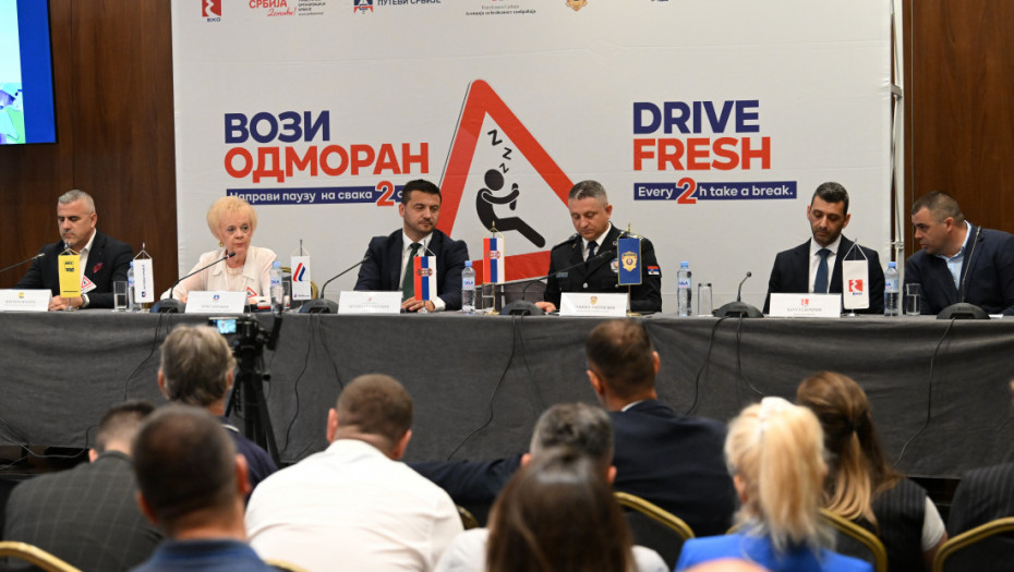 Počela kampanja "Vozi odmoran" - na svaka dva sata pauza od 15 minuta: Najvažnija pravila za bezbednu vožnju