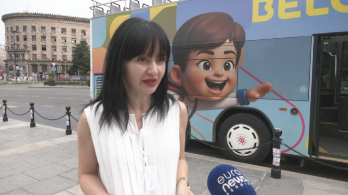 Upoznajte prestonicu iz drugačije perspektive: Vožnje otvorenim autobusom vole i turisti i Beograđani (VIDEO)