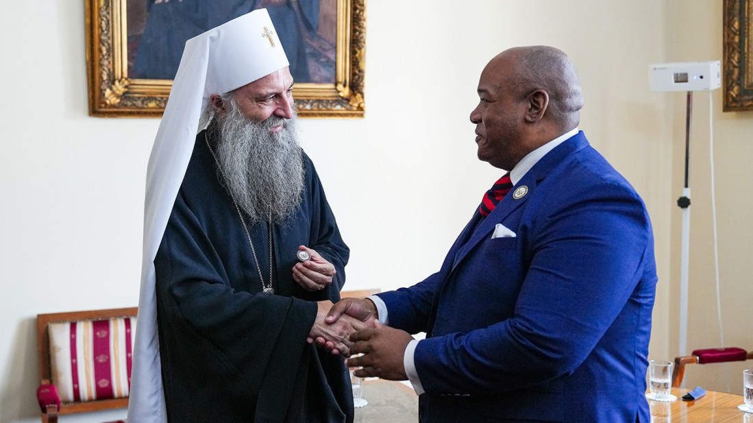 Patrijarh Porfirije razgovarao sa savetnikom predsednika SAD pastorom Bernsom