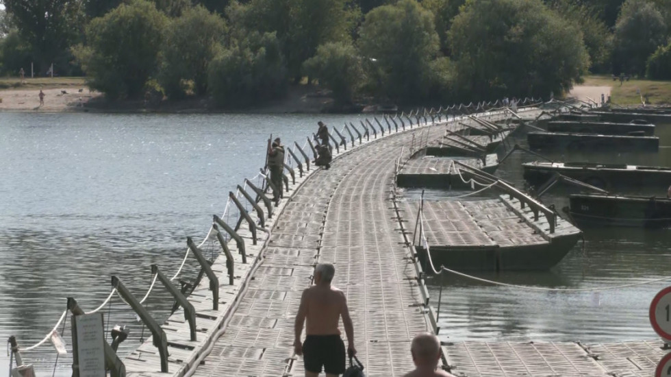 Postavljen pontonski most do Lida: Šta je na njemu zabranjeno i ko brine za bezbednost građana?