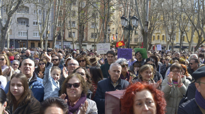 Žene u Evropi zarađuju manje, ali ih u penziji čeka još veći jaz: Evo gde je razlika najveća
