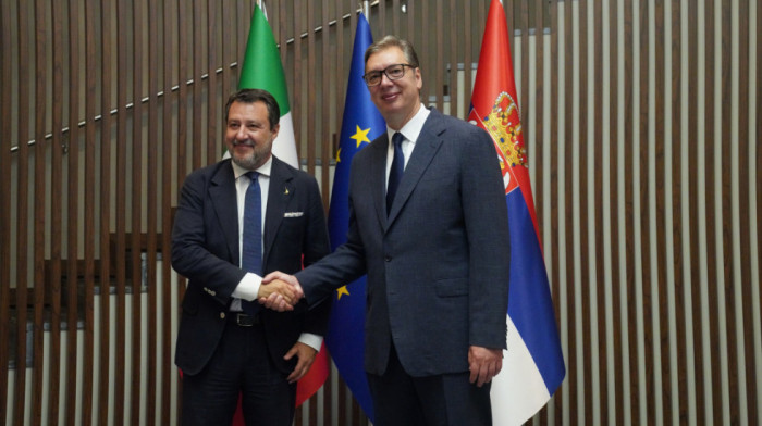 Vučić dočekao italijanskog ministra Salvinija, u toku sastanak dve delegacije