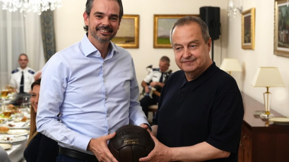 Dačić na svečanoj večeri sa generalnim sekretarom Interpola Valdesijem Urkizom: ''Dobro došli u Srbiju"