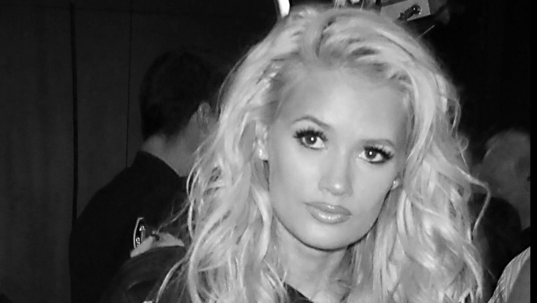 Preminula britanska pevačica Loren Benet (37), poznata po hitu "Party Rock Anthem"