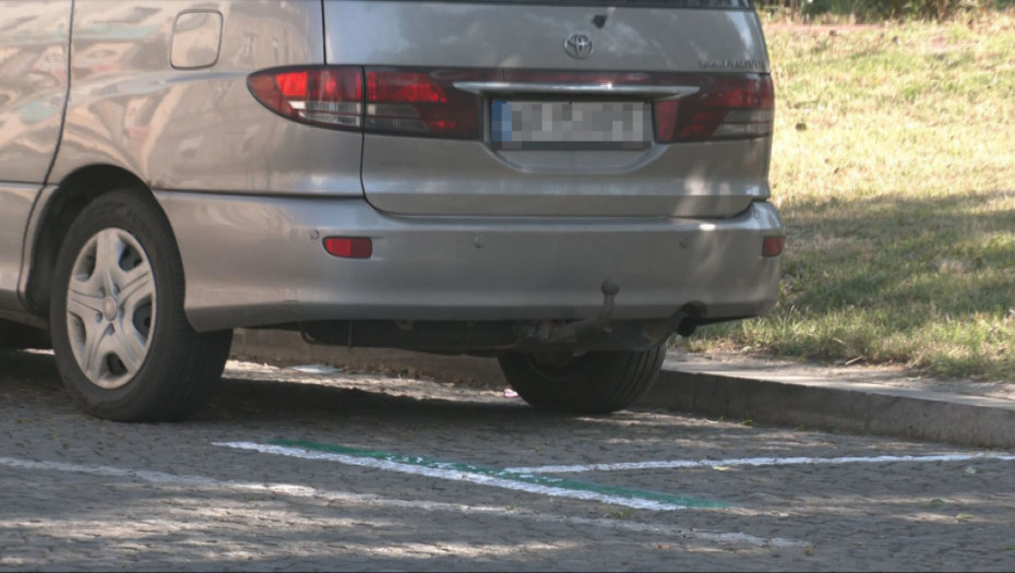Od 350 do 4.200 dinara: Koliko košta parking u najposećenijim turističkim centrima Srbije