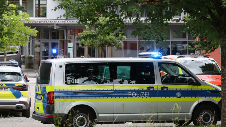 Napad u školi u Bavarskoj: Dve devojčice teško povređene, uhapšen 16-godišnjak