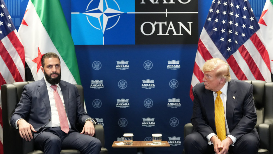 Tramp potvrdio Al-Šari da uklanja Siriju sa američke liste država sponzora terorizma
