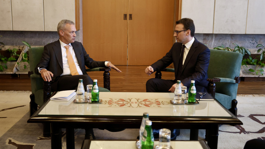 Petković ambasadoru Holandije ukazao na jednostrane i antisrpske poteze vlasti u Prištini