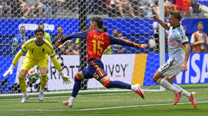 Španija izbacila Belgiju i zakazala derbi sa Francuskom: Evropski obračun u svetskom polufinalu