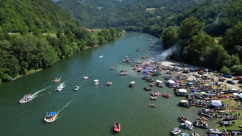 Drinska regata potvrdila status turističkog brenda: Završen centralni spust, učestvovalo više hiljada ljudi